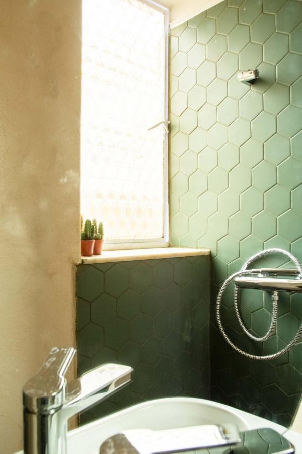 Mosaics Central Studio Apartm With Acropolis View Athen Eksteriør bilde