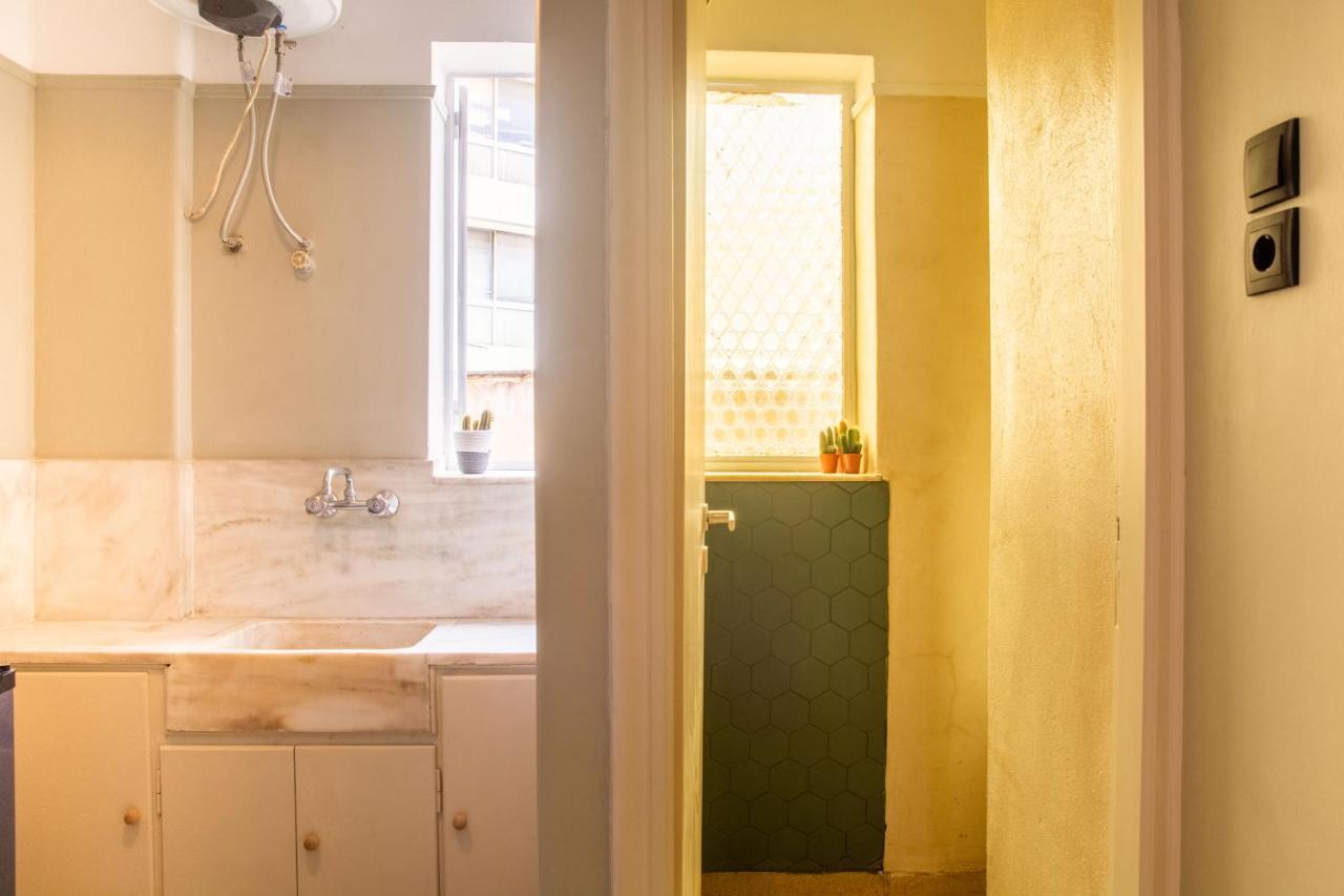 Mosaics Central Studio Apartm With Acropolis View Athen Eksteriør bilde